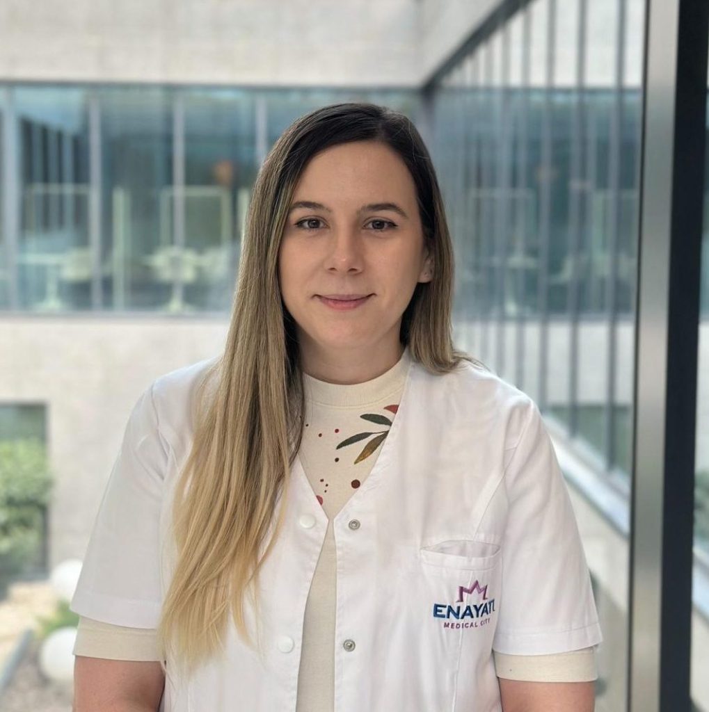 Dr. Mihaela Cotor