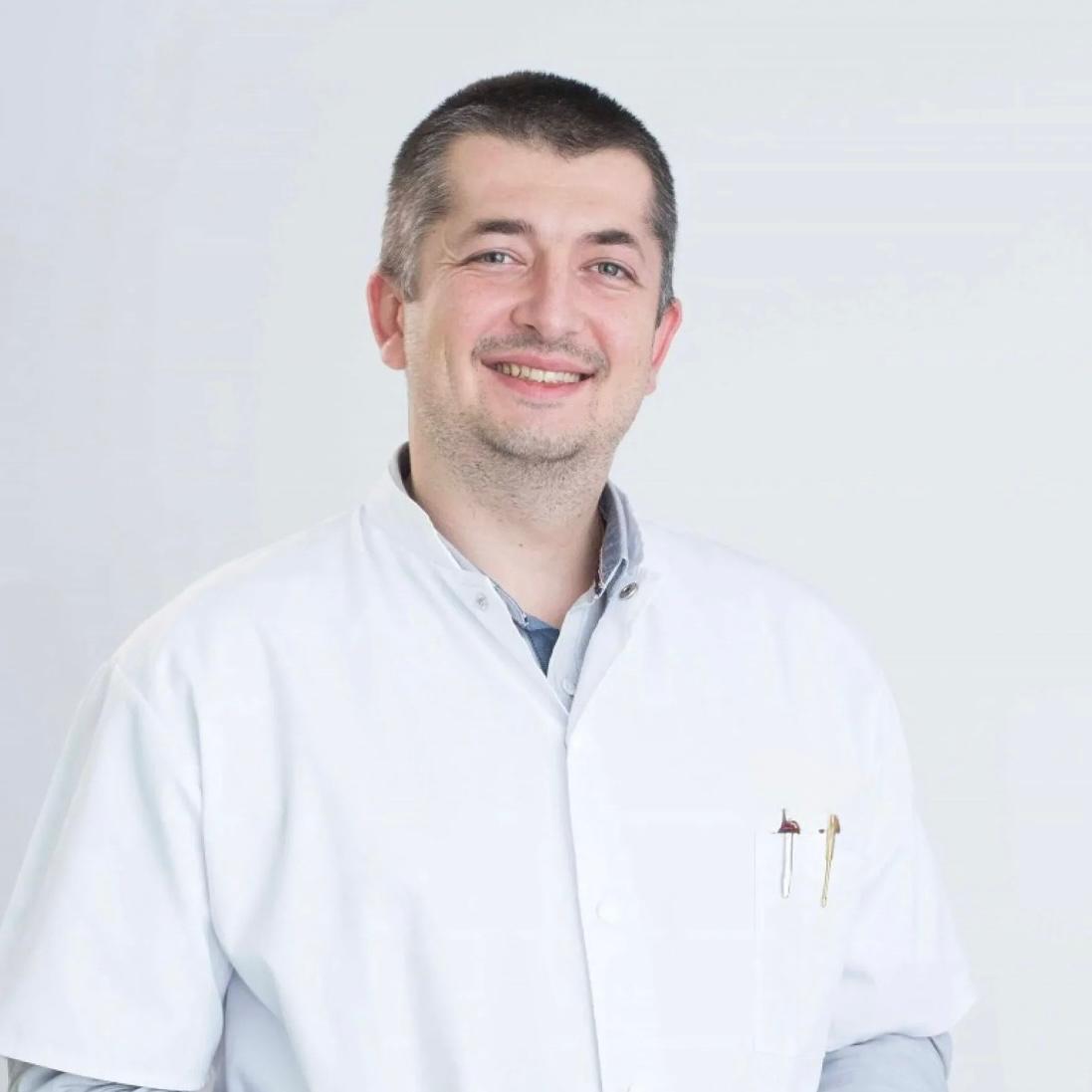 Dr. Horațiu Haradja